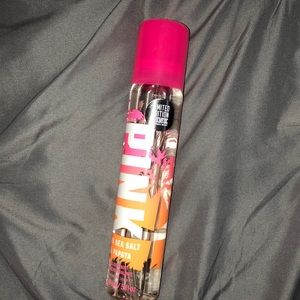PINK Pink Sea Salt & Papaya Mist